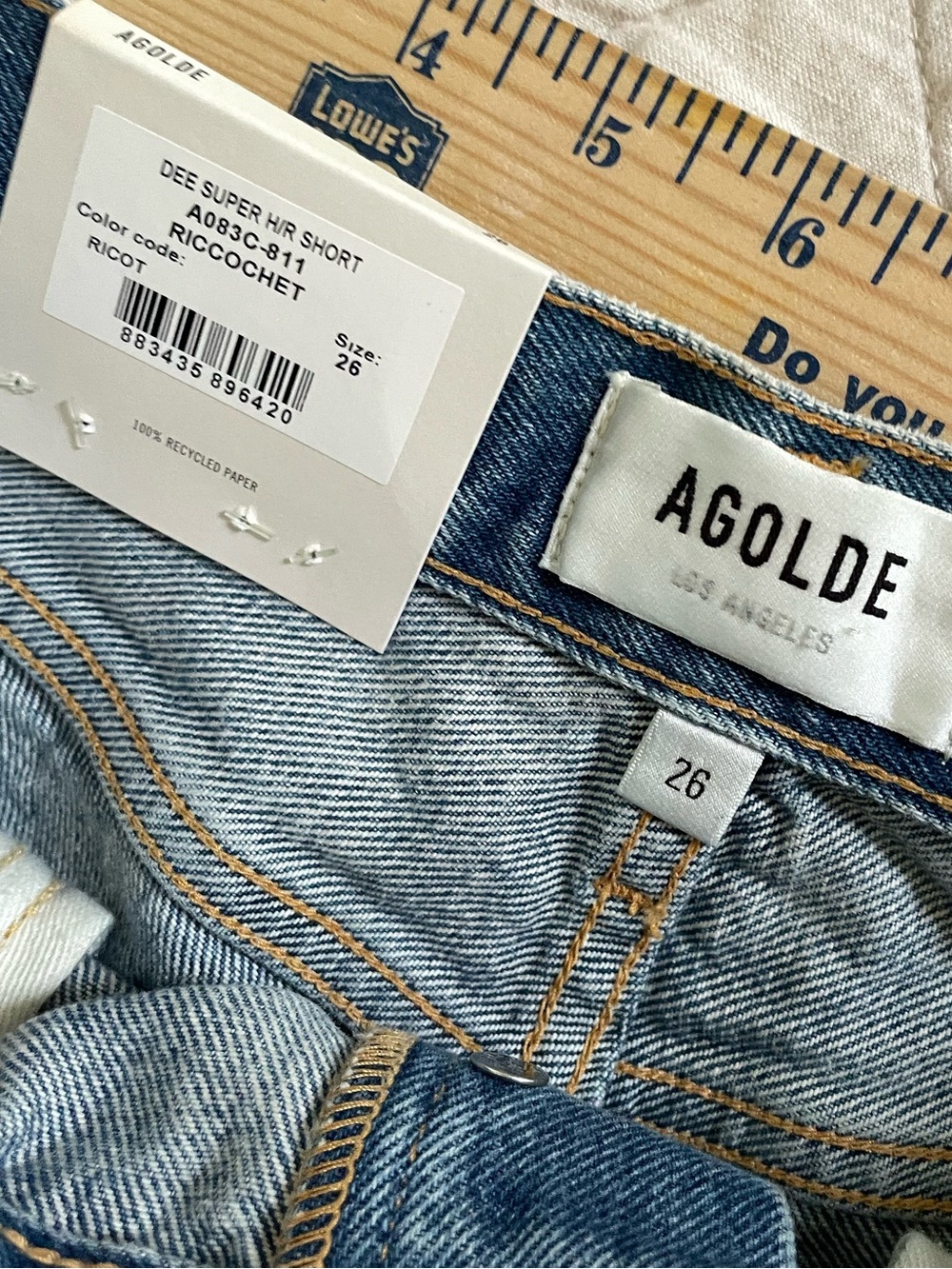 NEW Agolde Dee Denim
Shorts Ricochet Blue size 26
Jean Shorts NWT.   1 - Picture 5 of 11